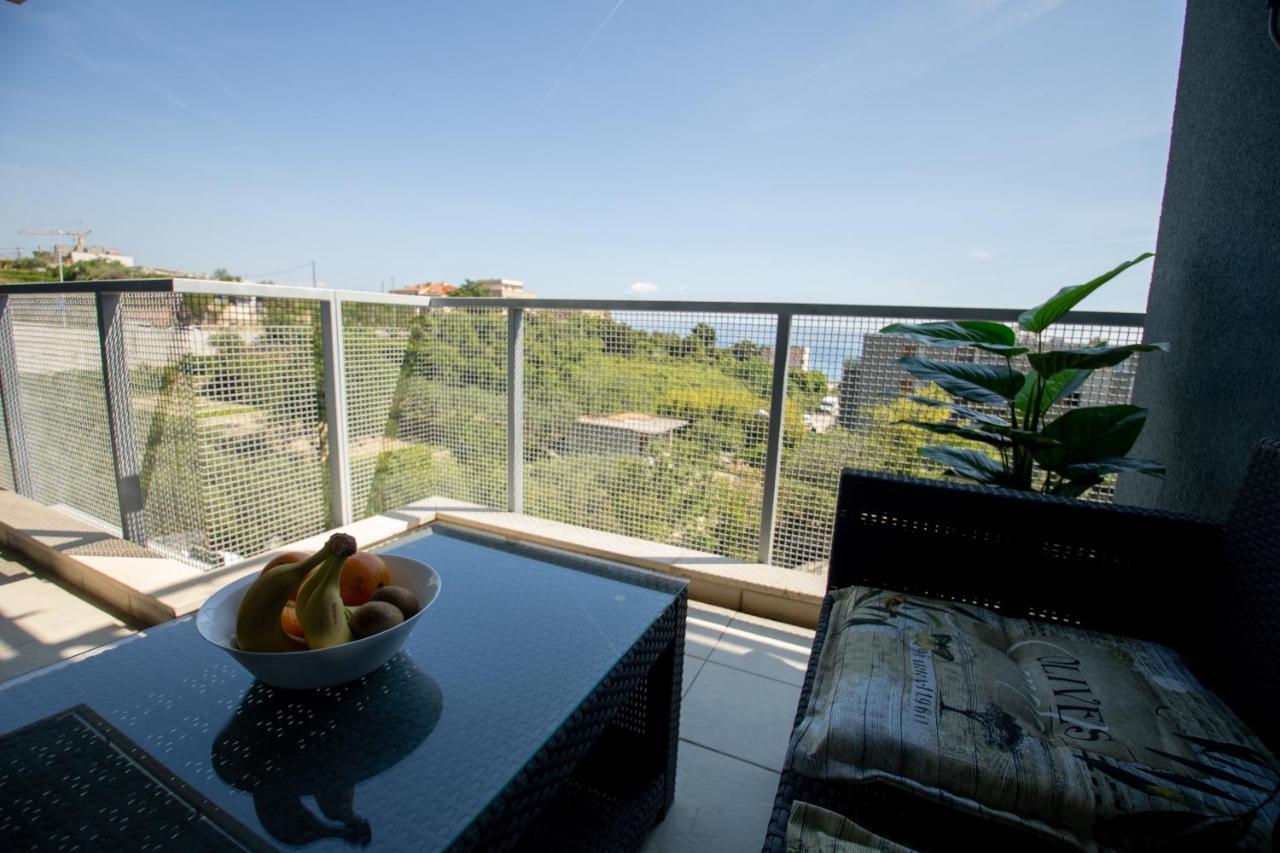 Apartment Fluid- Free Parking Сплит Экстерьер фото